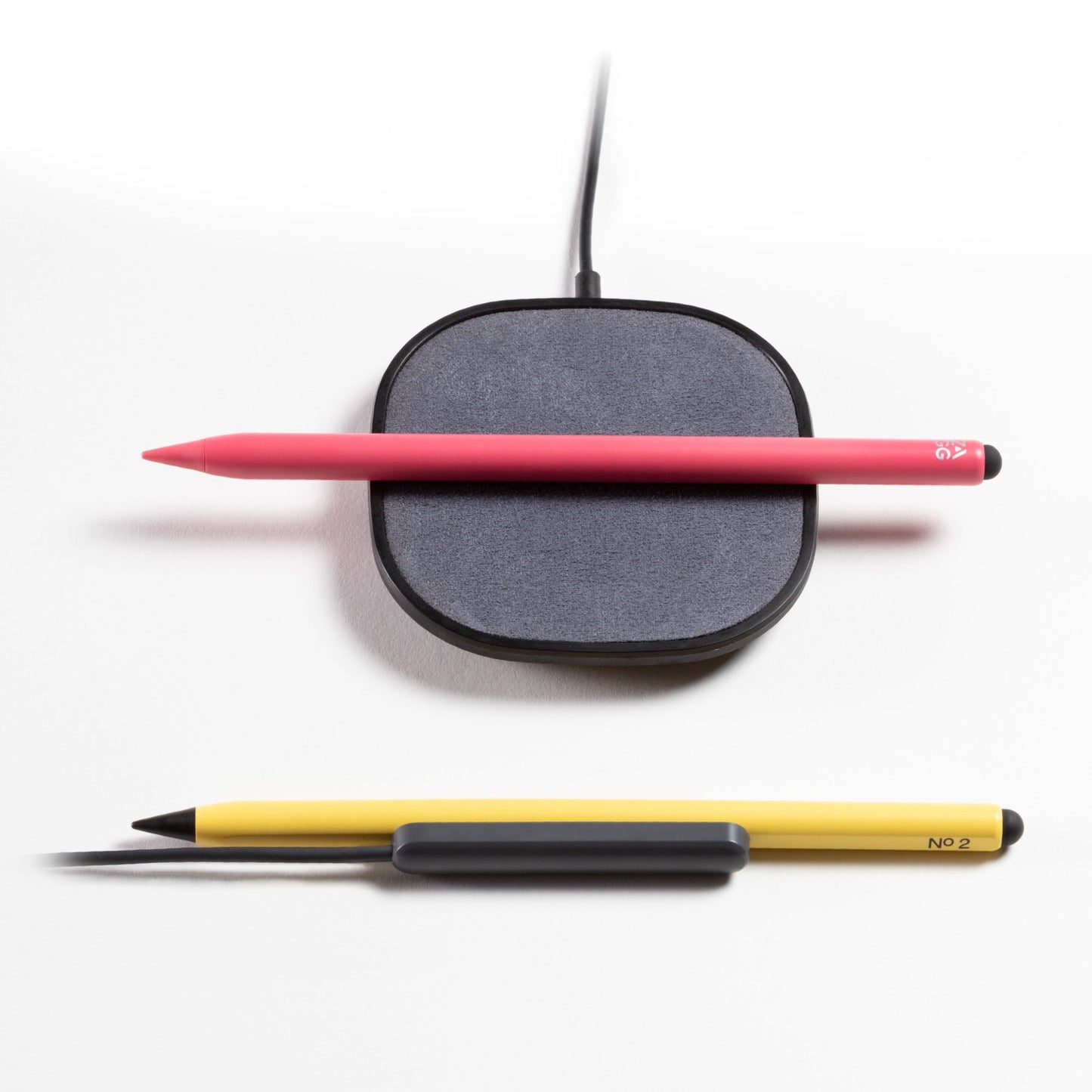 Lápiz Óptico Pro Stylus 2 Zagg para iPad con carga inalámbrica Color Rosa