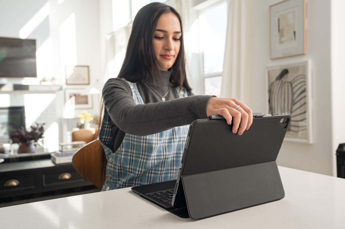 Teclado con Funda ZAGG Pro Keys 2 para iPad Pro 13 (M4) Inalámbrico