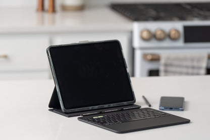 Teclado con Funda ZAGG Pro Keys 2 para iPad Air 13 (M2, M3) Inalámbrico